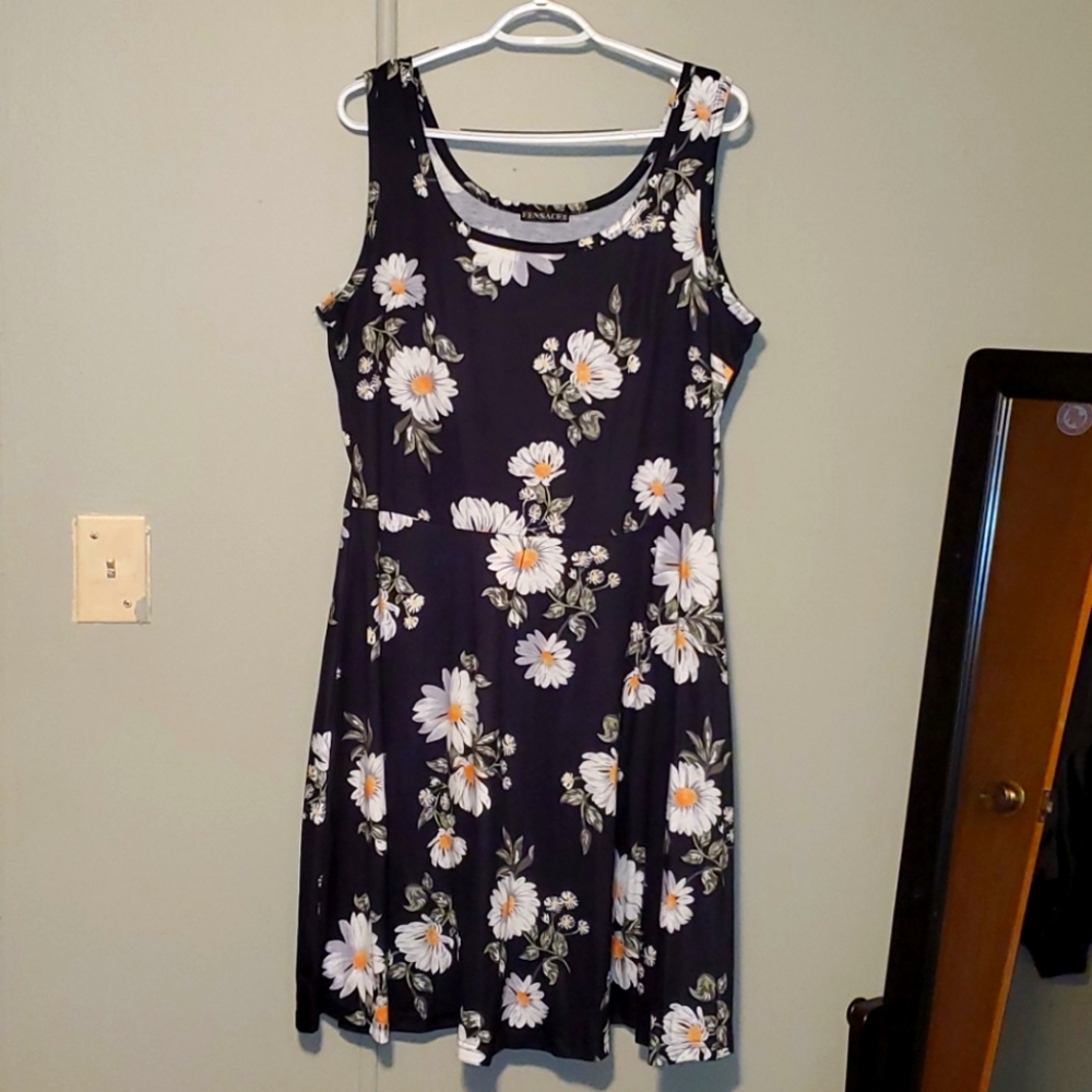 Black Fitted Floral Dress